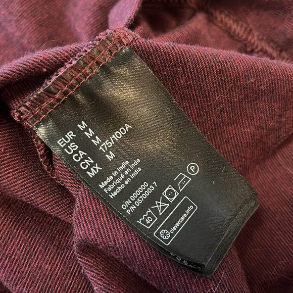 H&M slim fit tee in medium - Picture 8 of 9